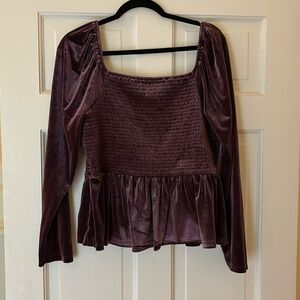 Xl gap velvet purple peplum shirt